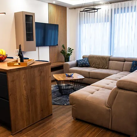 Agata Apartman