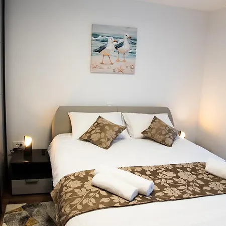 Agata Apartman