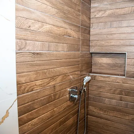 Agata Apartman