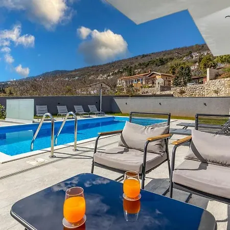 Apartman Agata Lovran