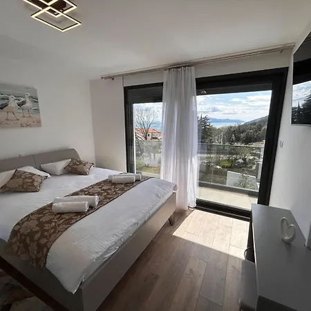 Apartment Agata Lovran